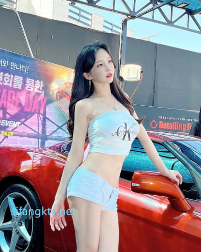 【2023_02_24】Video_of_the_process_of_undressing_outside_🎥.m4v